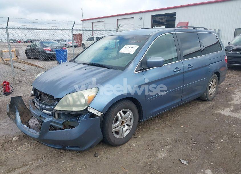 Photo 2 of 2007 Honda Odyssey EX (VIN 5FNRL384X7B063481)