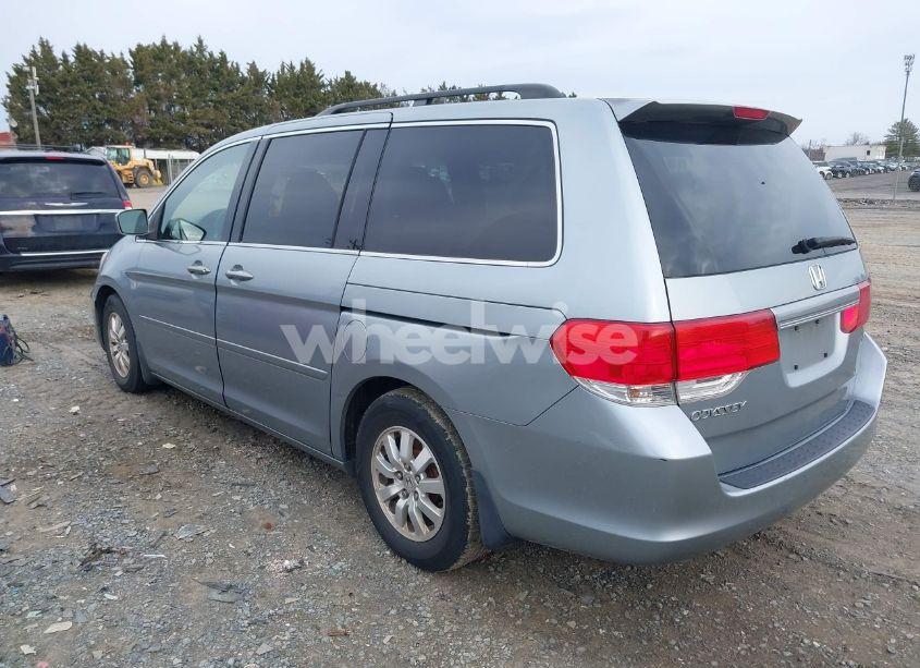 Photo 3 of 2008 Honda Odyssey EX (VIN 5FNRL384X8B010829)