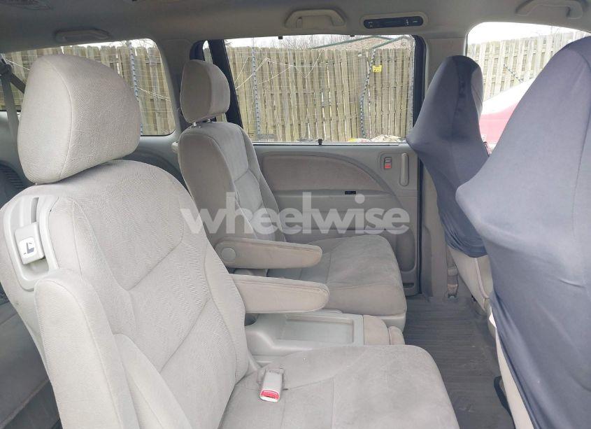 Photo 8 of 2008 Honda Odyssey EX (VIN 5FNRL384X8B010829)