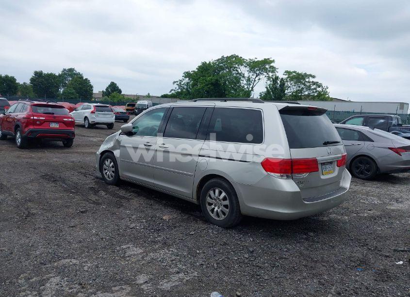 Photo 3 of 2008 Honda Odyssey EX (VIN 5FNRL384X8B048870)