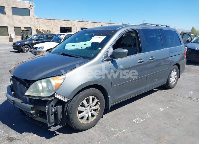 Photo 2 of 2008 Honda Odyssey EX (VIN 5FNRL384X8B111725)