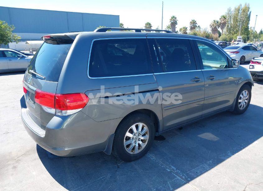 Photo 4 of 2008 Honda Odyssey EX (VIN 5FNRL384X8B111725)