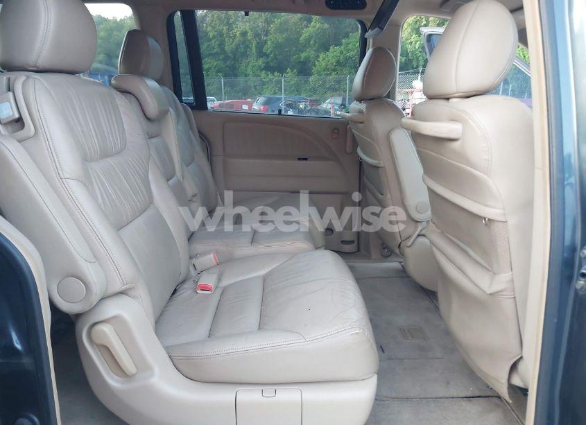 Photo 8 of 2005 Honda Odyssey EX-L (VIN 5FNRL38605B406281)