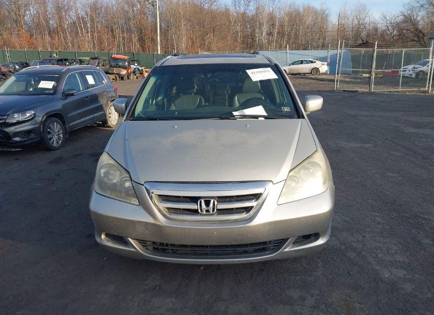 Photo 12 of 2006 Honda Odyssey EX-L (VIN 5FNRL38606B013768)