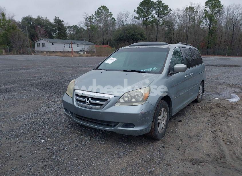 Photo 2 of 2007 Honda Odyssey EX-L (VIN 5FNRL38607B026702)