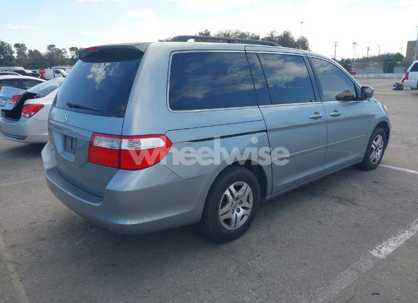 Photo 4 of 2007 Honda Odyssey EX-L (VIN 5FNRL38607B045797)