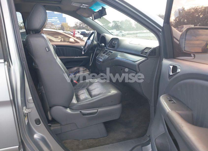 Photo 5 of 2007 Honda Odyssey EX-L (VIN 5FNRL38607B045797)