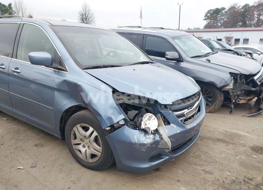 Photo 6 of 2007 Honda Odyssey EX-L (VIN 5FNRL38607B056721)