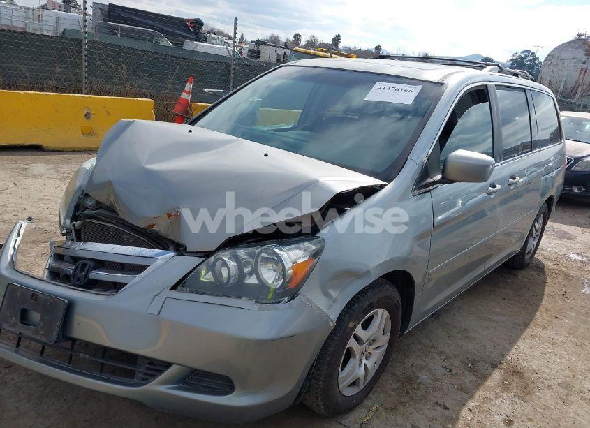 Photo 2 of 2007 Honda Odyssey EX-L (VIN 5FNRL38607B090710)