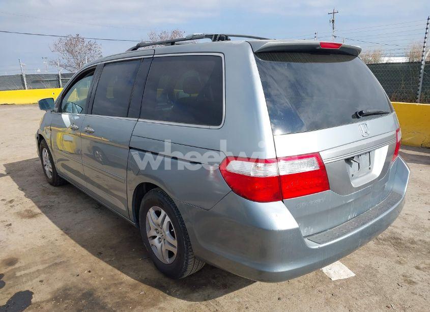 Photo 3 of 2007 Honda Odyssey EX-L (VIN 5FNRL38607B090710)