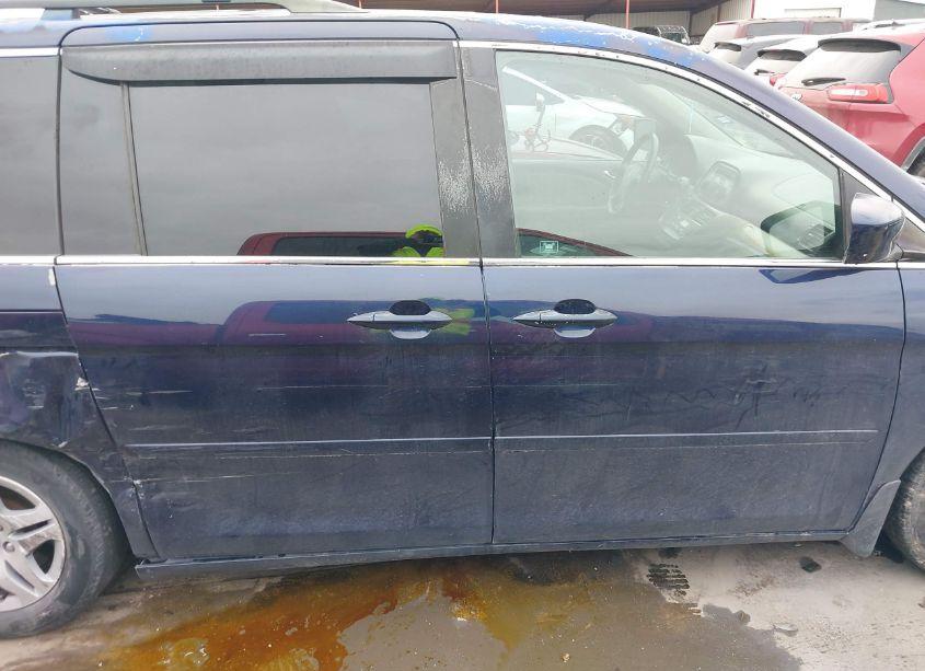 Photo 13 of 2007 Honda Odyssey EX-L (VIN 5FNRL38607B130106)