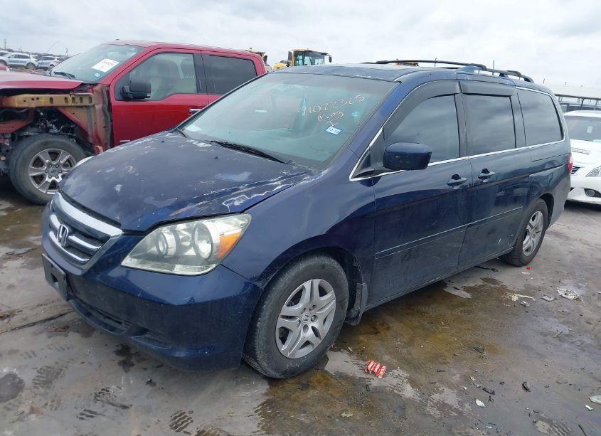 Photo 2 of 2007 Honda Odyssey EX-L (VIN 5FNRL38607B130106)