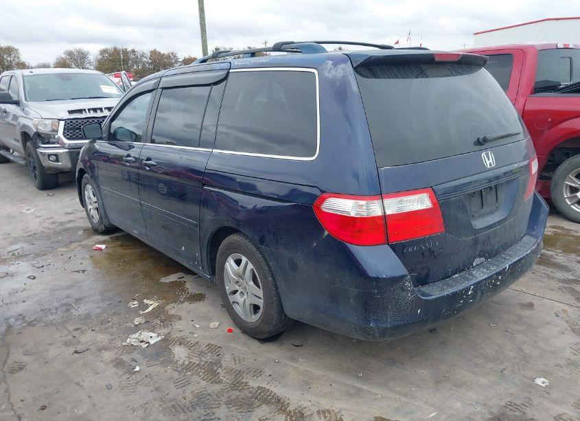 Photo 3 of 2007 Honda Odyssey EX-L (VIN 5FNRL38607B130106)