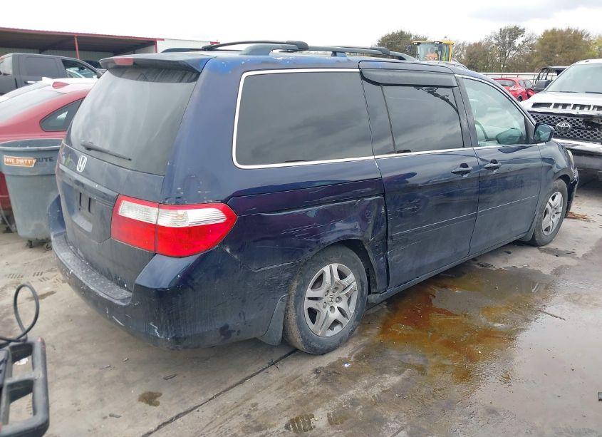 Photo 4 of 2007 Honda Odyssey EX-L (VIN 5FNRL38607B130106)