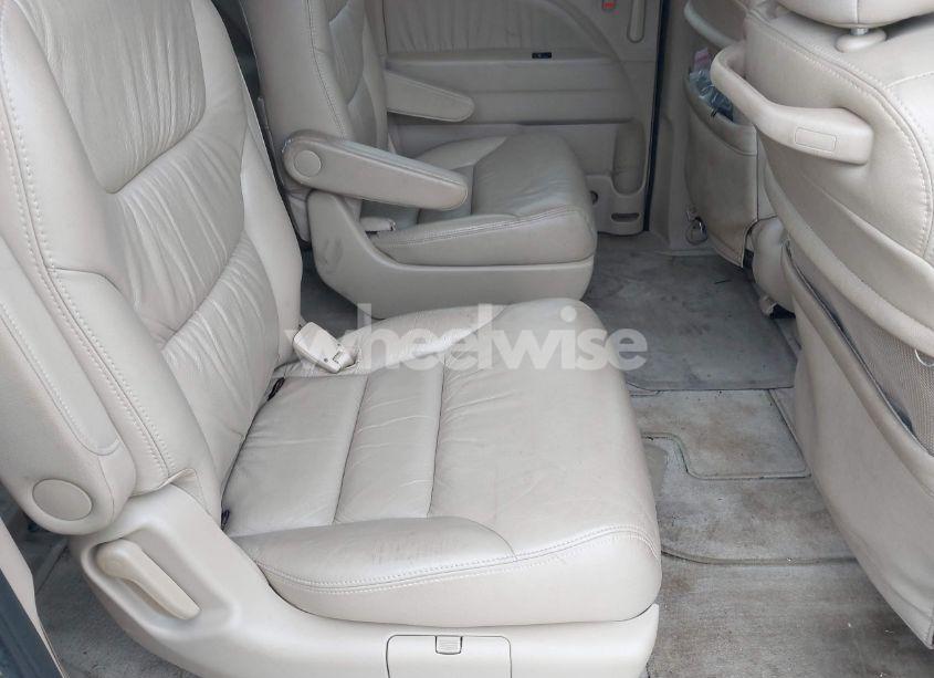 Photo 8 of 2007 Honda Odyssey EX-L (VIN 5FNRL38607B403903)