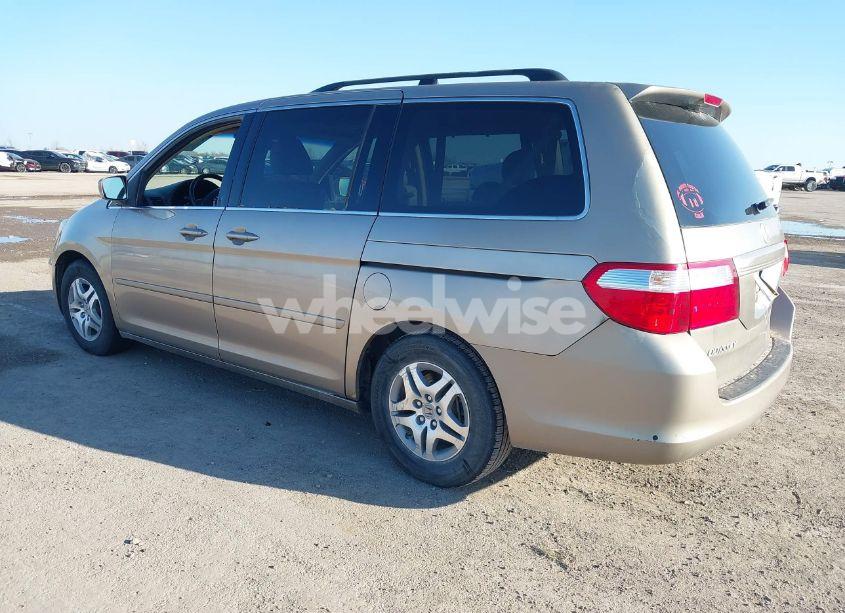 Photo 3 of 2007 Honda Odyssey EX-L (VIN 5FNRL38607B422225)