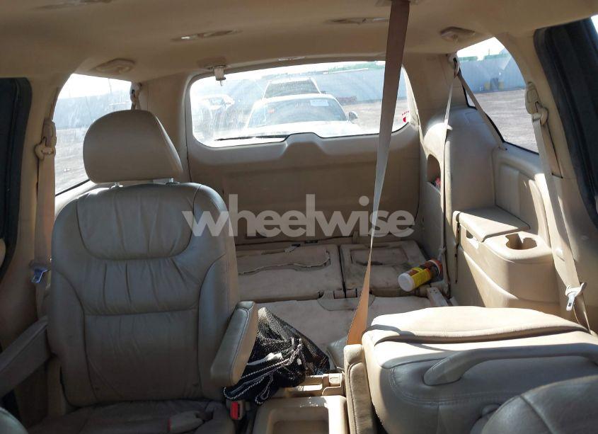 Photo 8 of 2007 Honda Odyssey EX-L (VIN 5FNRL38607B422225)