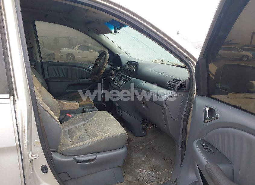 Photo 5 of 2007 Honda Odyssey EX-L (VIN 5FNRL38607B427036)