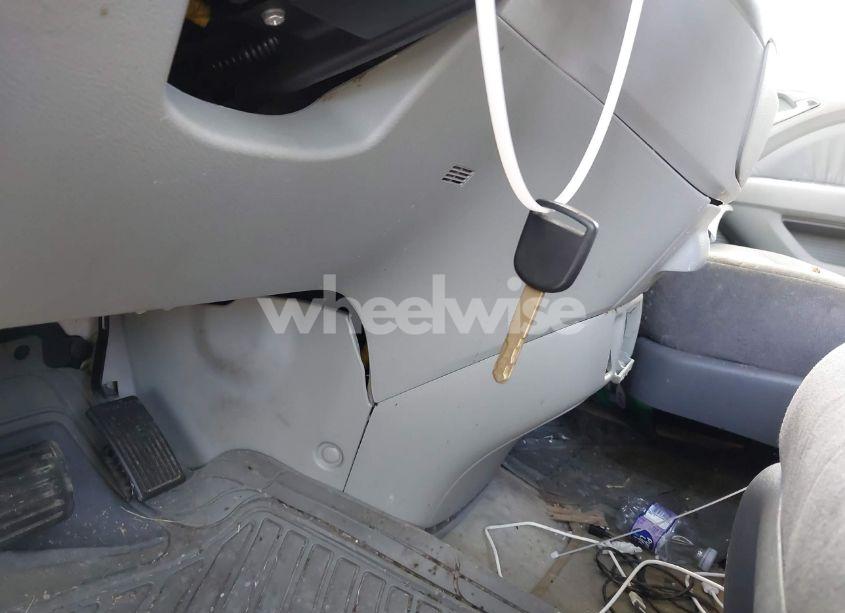 Photo 11 of 2008 Honda Odyssey EX-L (VIN 5FNRL38608B065114)