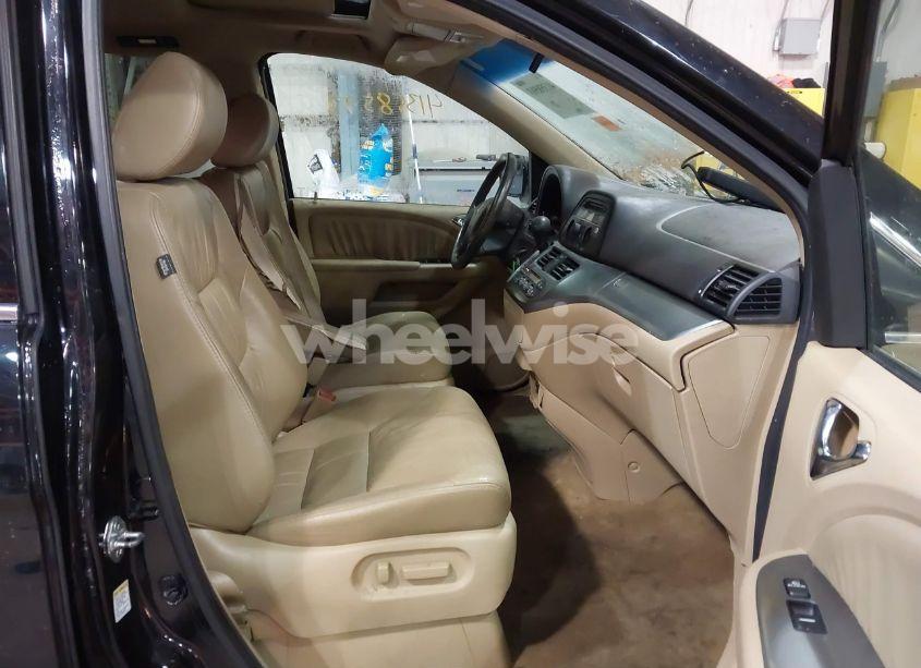 Photo 5 of 2008 Honda Odyssey EX-L (VIN 5FNRL38608B113128)