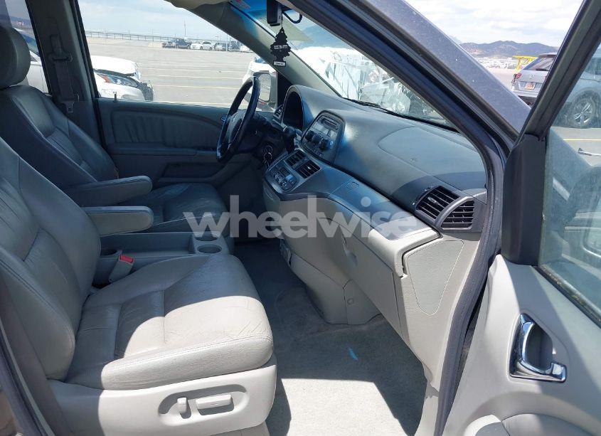 Photo 5 of 2008 Honda Odyssey EX-L (VIN 5FNRL38608B416846)