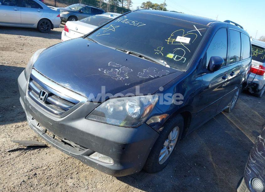 Photo 2 of 2005 Honda Odyssey EX-L (VIN 5FNRL38615B045420)