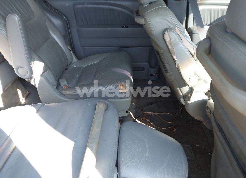 Photo 8 of 2005 Honda Odyssey EX-L (VIN 5FNRL38615B045420)