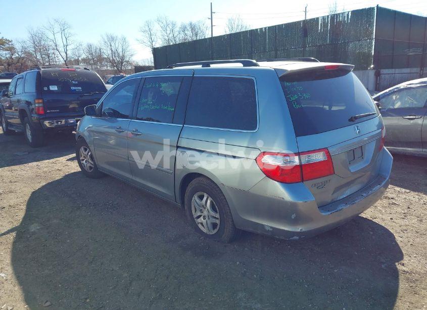 Photo 3 of 2006 Honda Odyssey EX-L (VIN 5FNRL38616B029090)