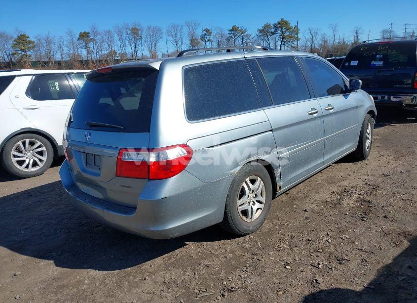 Photo 4 of 2006 Honda Odyssey EX-L (VIN 5FNRL38616B029090)