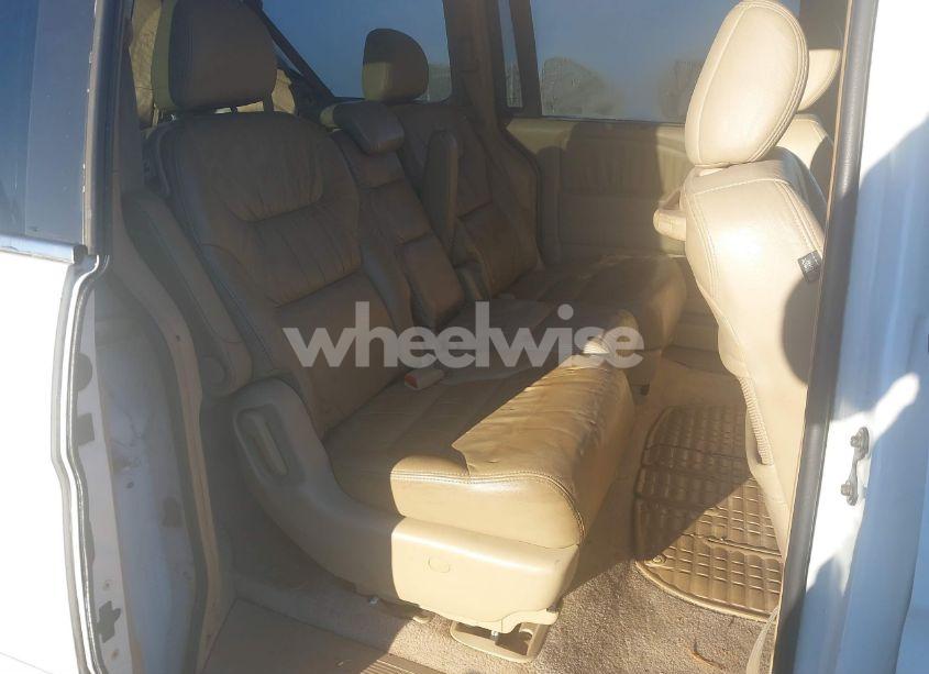 Photo 8 of 2006 Honda Odyssey EX-L (VIN 5FNRL38616B413032)