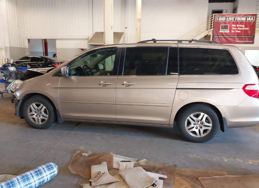 Photo 15 of 2006 Honda Odyssey EX-L (VIN 5FNRL38616B458729)