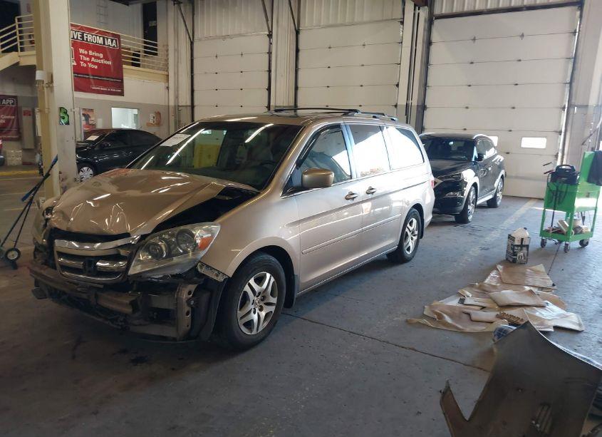 Photo 2 of 2006 Honda Odyssey EX-L (VIN 5FNRL38616B458729)