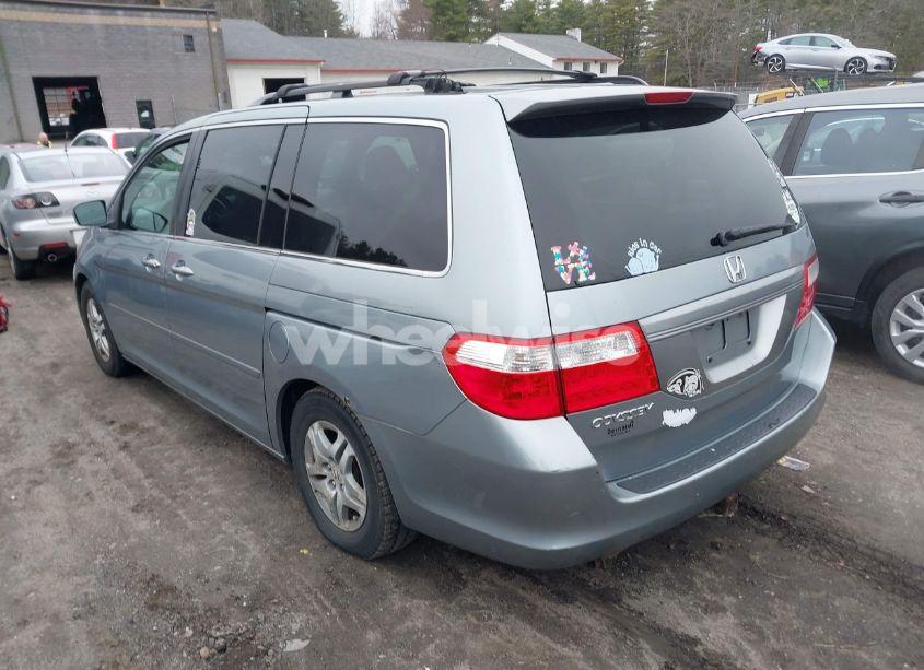 Photo 3 of 2007 Honda Odyssey EX-L (VIN 5FNRL38617B038017)
