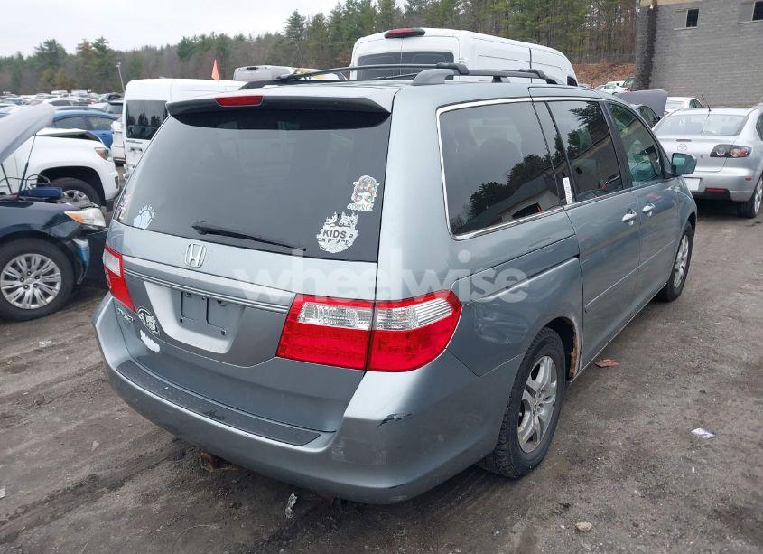 Photo 4 of 2007 Honda Odyssey EX-L (VIN 5FNRL38617B038017)