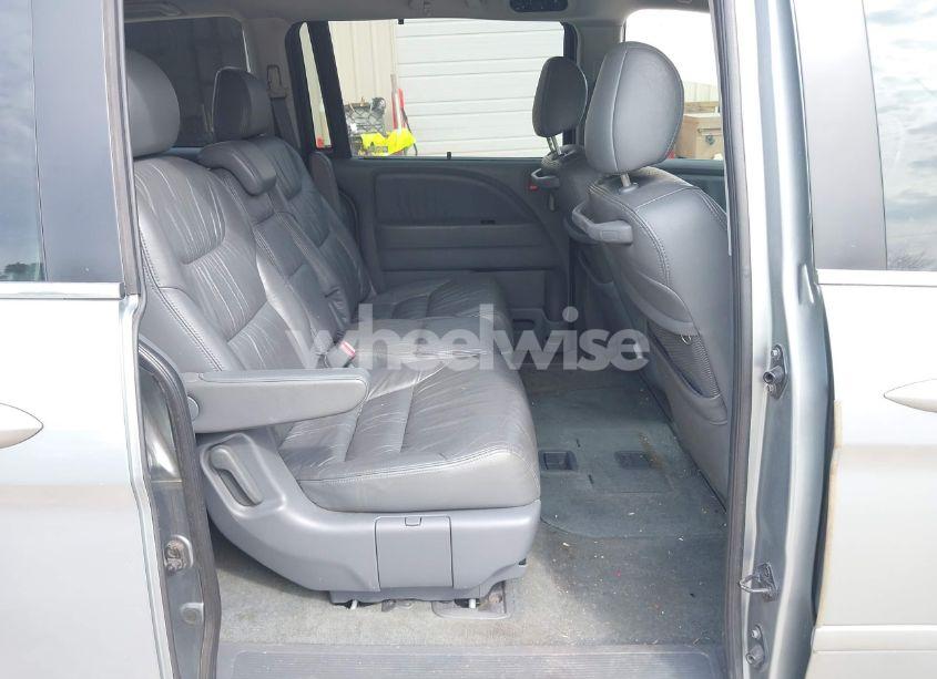 Photo 8 of 2007 Honda Odyssey EX-L (VIN 5FNRL38617B079831)