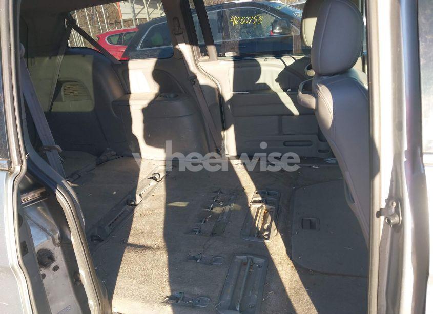 Photo 8 of 2008 Honda Odyssey EX-L (VIN 5FNRL38618B068264)