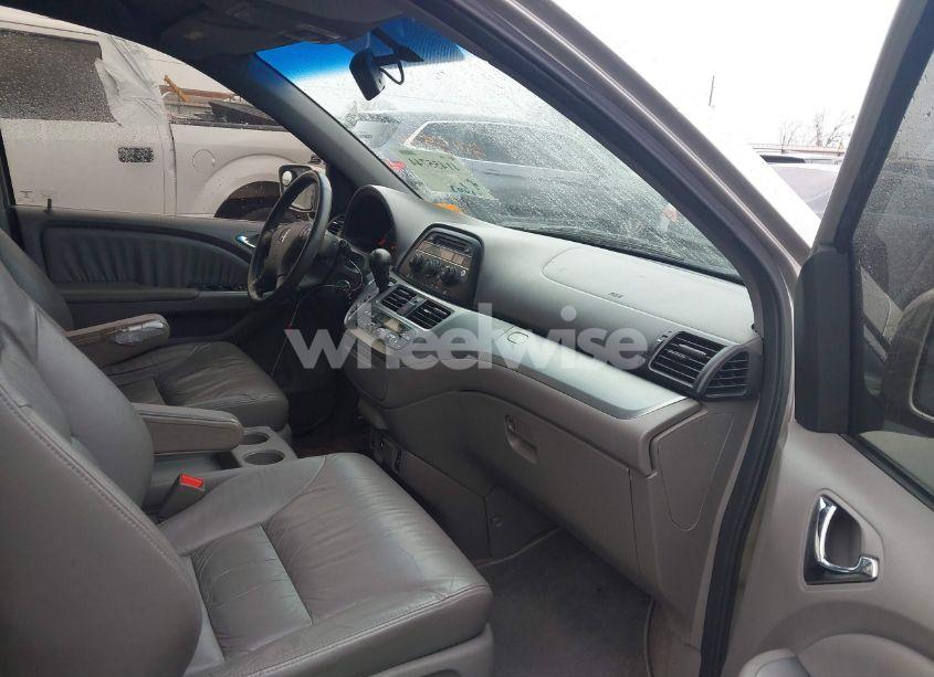 Photo 5 of 2008 Honda Odyssey EX-L (VIN 5FNRL38618B404558)