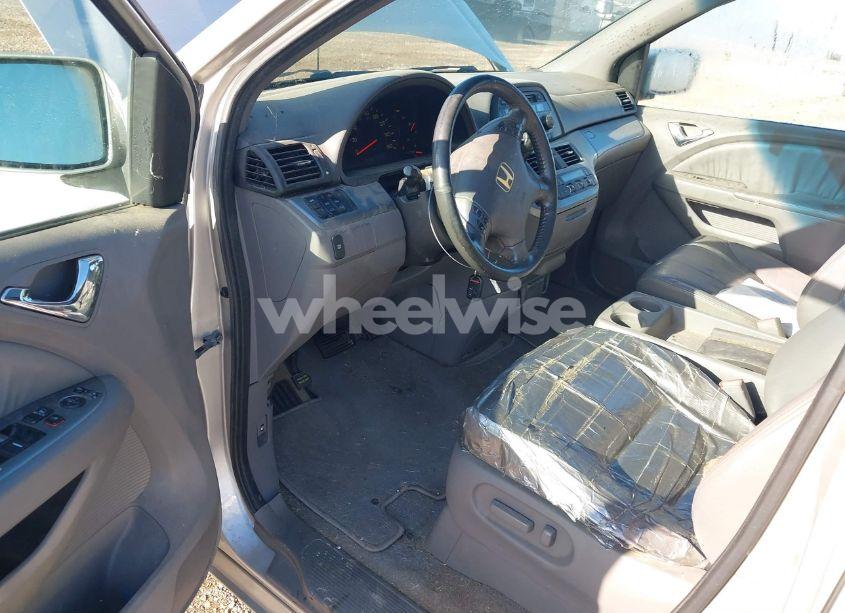 Photo 16 of 2008 Honda Odyssey EX-L (VIN 5FNRL38618B415219)