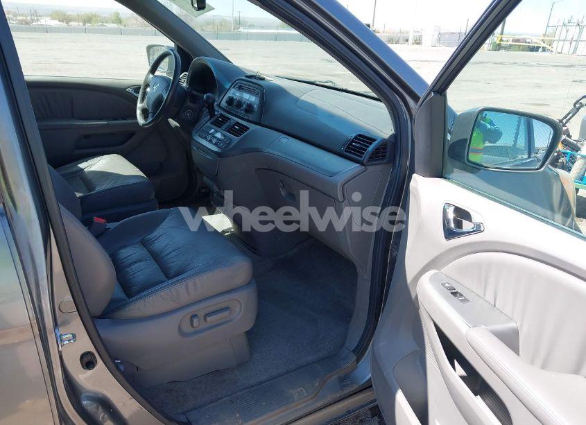 Photo 5 of 2009 Honda Odyssey EX-L (VIN 5FNRL38619B401970)