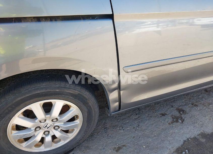 Photo 6 of 2009 Honda Odyssey EX-L (VIN 5FNRL38619B401970)