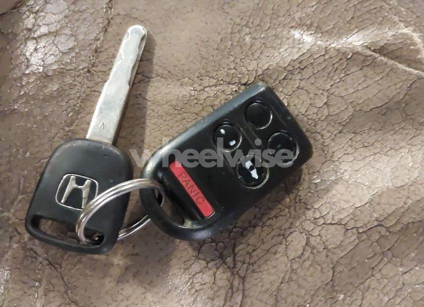 Photo 11 of 2005 Honda Odyssey EX-L (VIN 5FNRL38625B001121)