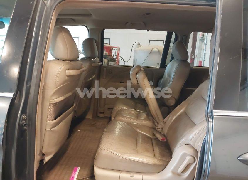 Photo 8 of 2005 Honda Odyssey EX-L (VIN 5FNRL38625B001121)