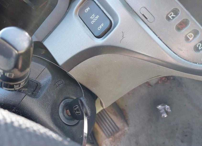 Photo 11 of 2005 Honda Odyssey EX-L (VIN 5FNRL38625B425124)