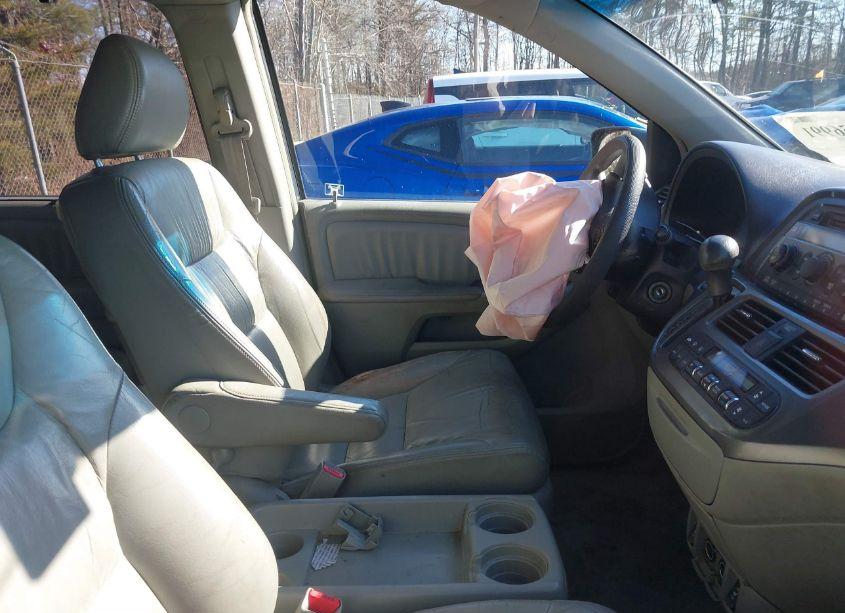 Photo 5 of 2005 Honda Odyssey EX-L (VIN 5FNRL38625B425124)