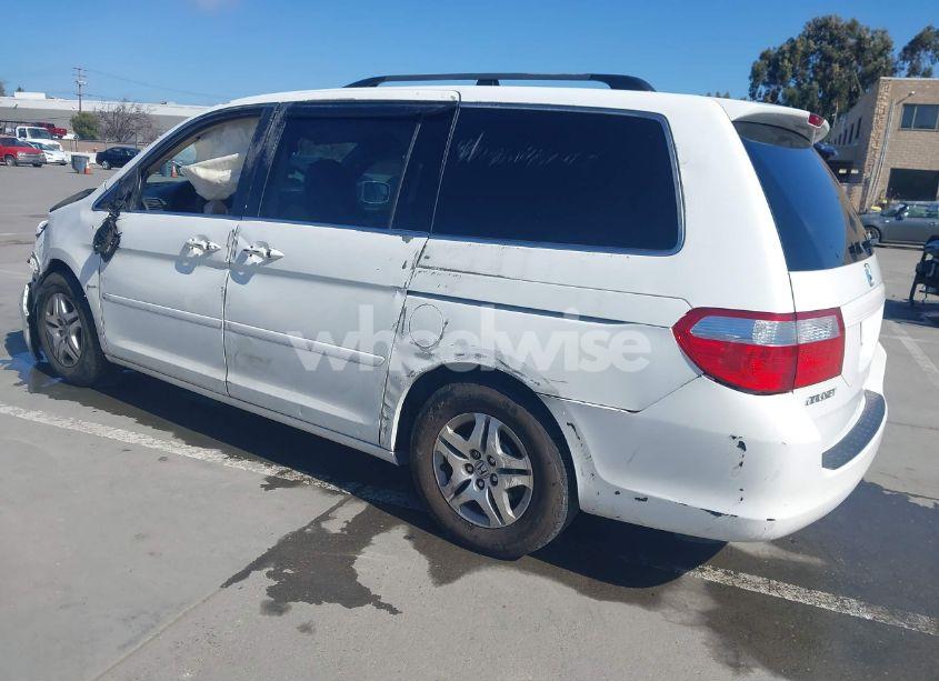 Photo 3 of 2006 Honda Odyssey EX-L (VIN 5FNRL38626B416523)