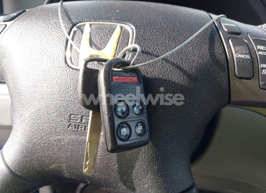 Photo 11 of 2007 Honda Odyssey EX-L (VIN 5FNRL38627B017130)