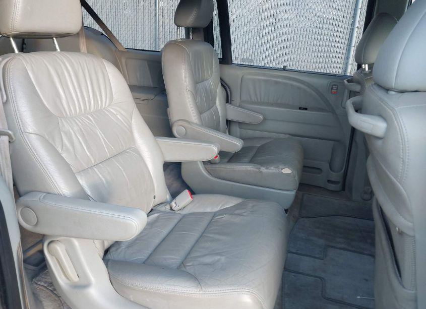 Photo 8 of 2007 Honda Odyssey EX-L (VIN 5FNRL38627B458949)