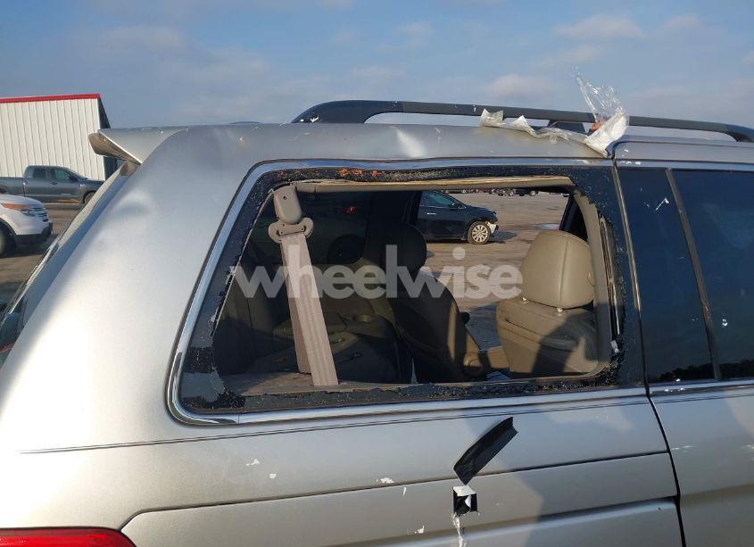 Photo 6 of 2008 Honda Odyssey EX-L (VIN 5FNRL38628B096865)