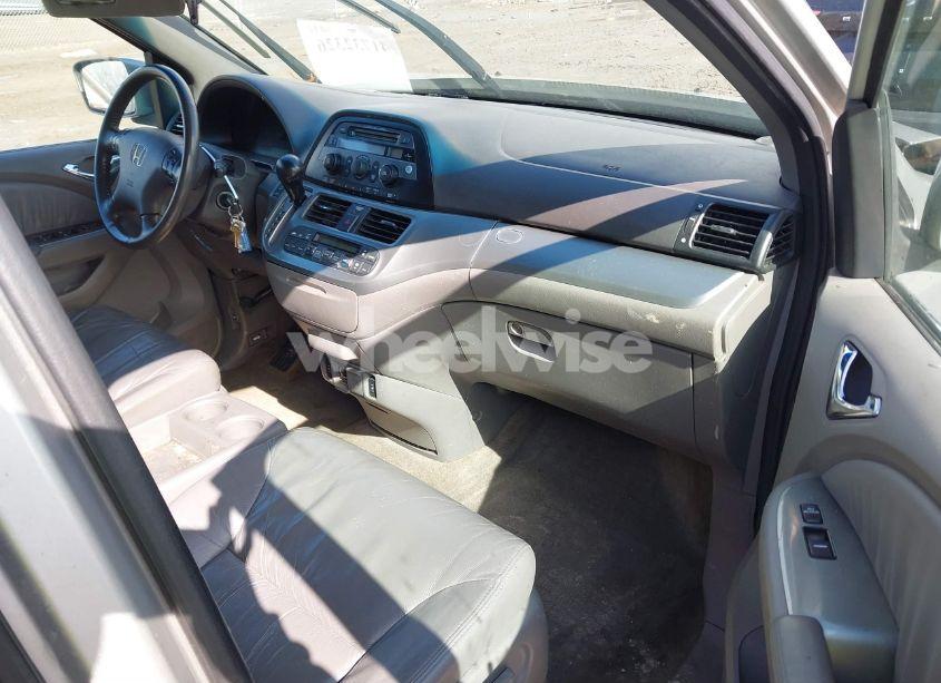 Photo 5 of 2009 Honda Odyssey EX-L (VIN 5FNRL38629B025750)