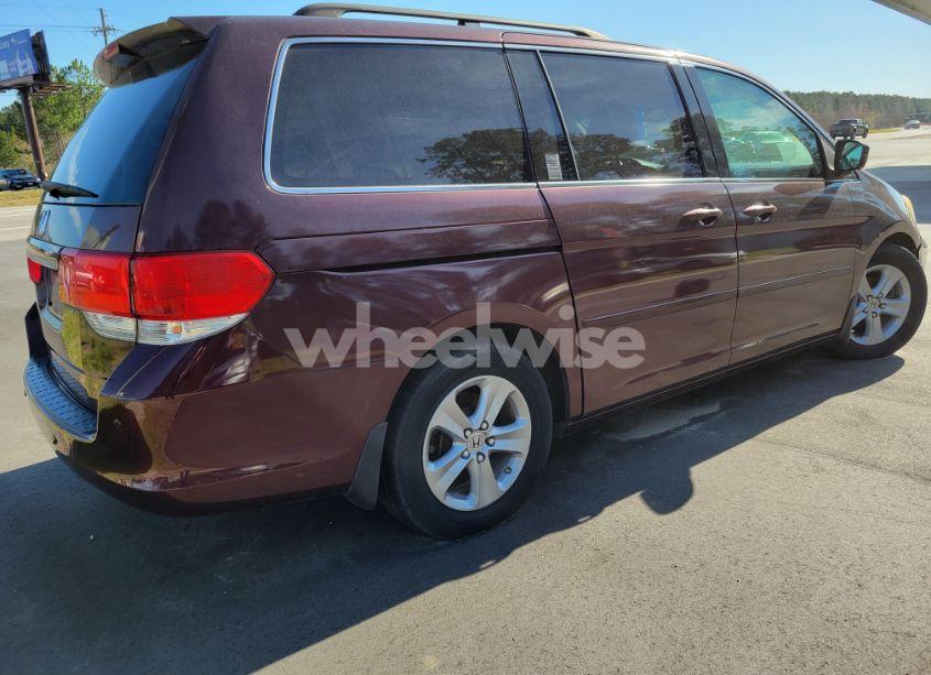 Photo 4 of 2009 Honda Odyssey (VIN 5FNRL38629B029989)